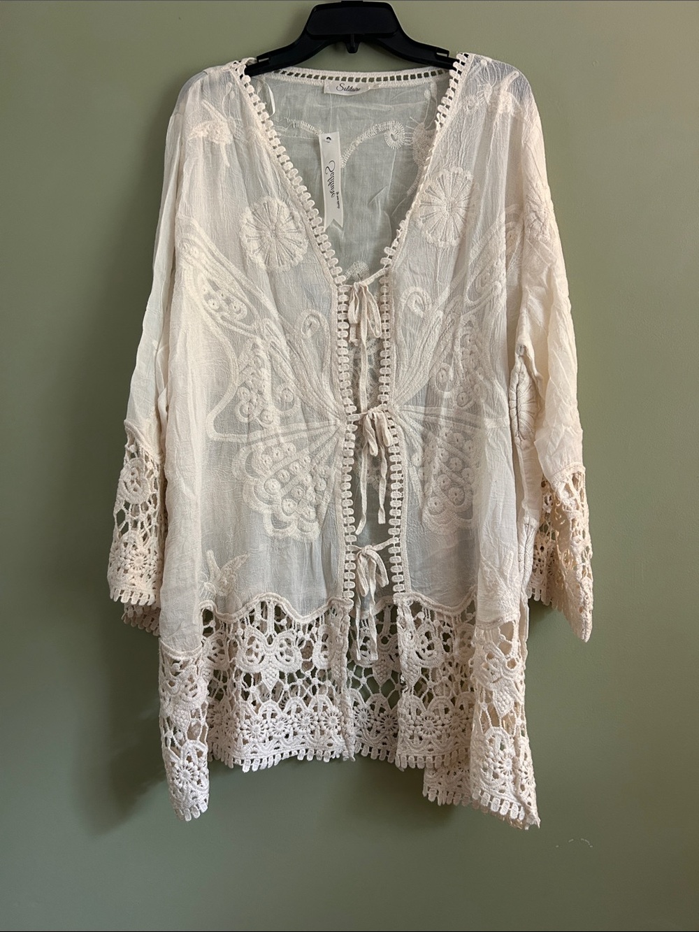 NWT Solitaire White Embroidered V-Neck Coverup Size 1X